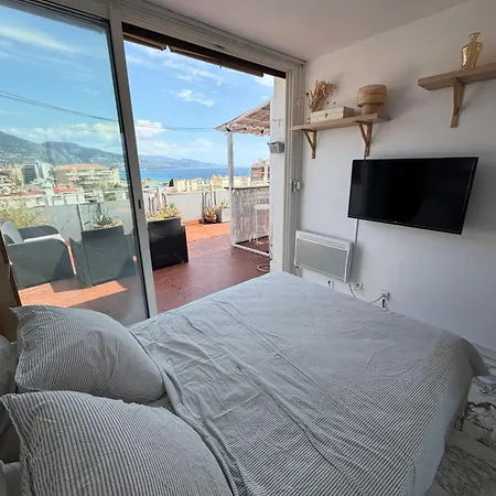 Cozy à 2 Pas De La Plage, Grande Terrasse Et Parking